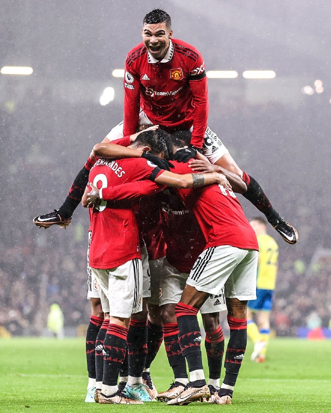 然而那不勒 然而那不勒