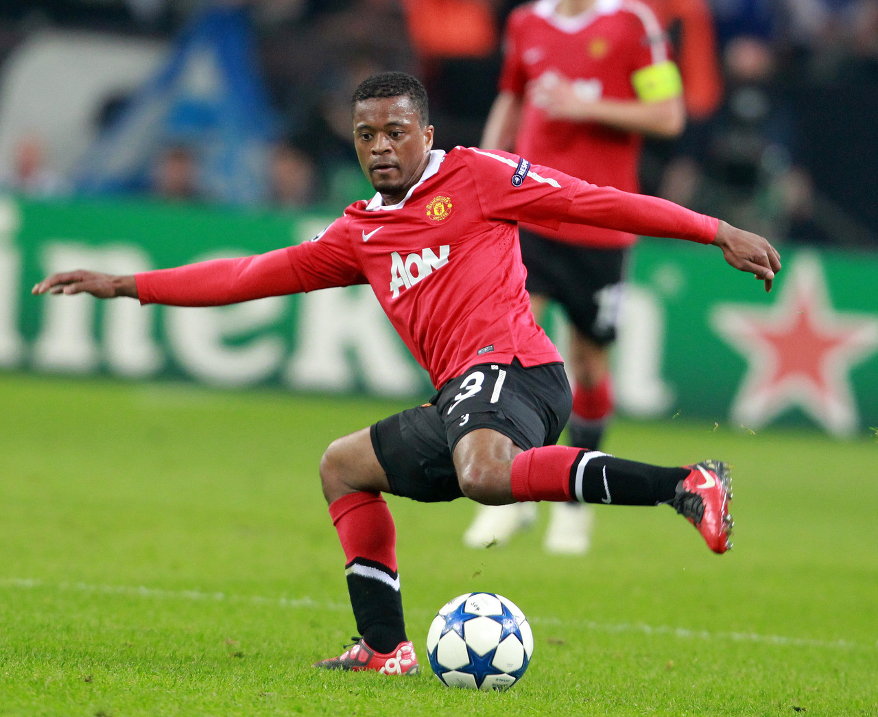 防守黑洞 防守黑洞